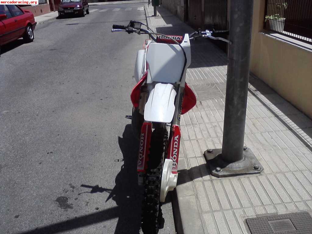 Se vende honda cr 125 del 2001