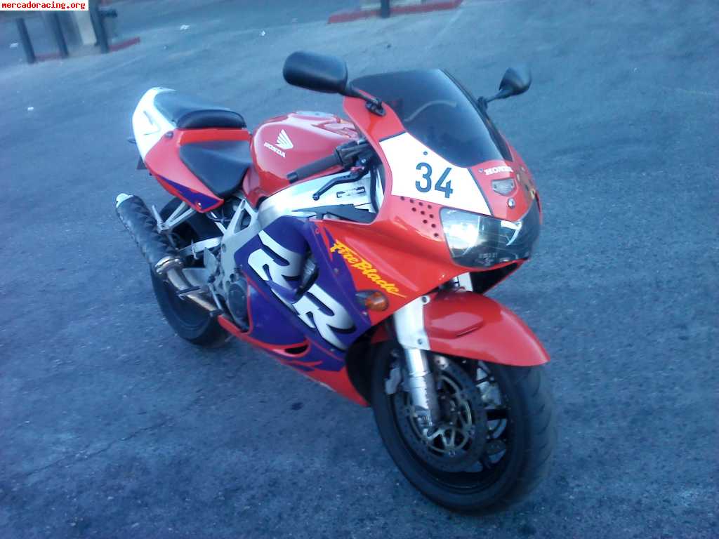 Vendo cbr 900, 2000 eur