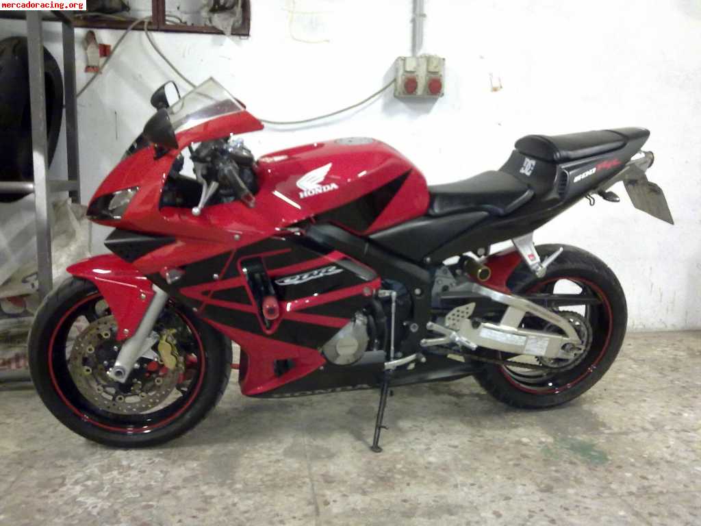 Honda cbr 600 rr 22.000 km.