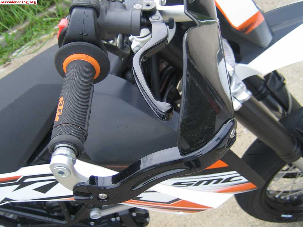 Ktm 690 smc 2010