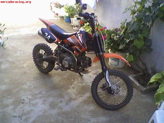 Se vende o cambia pit bike orion de 125cc.