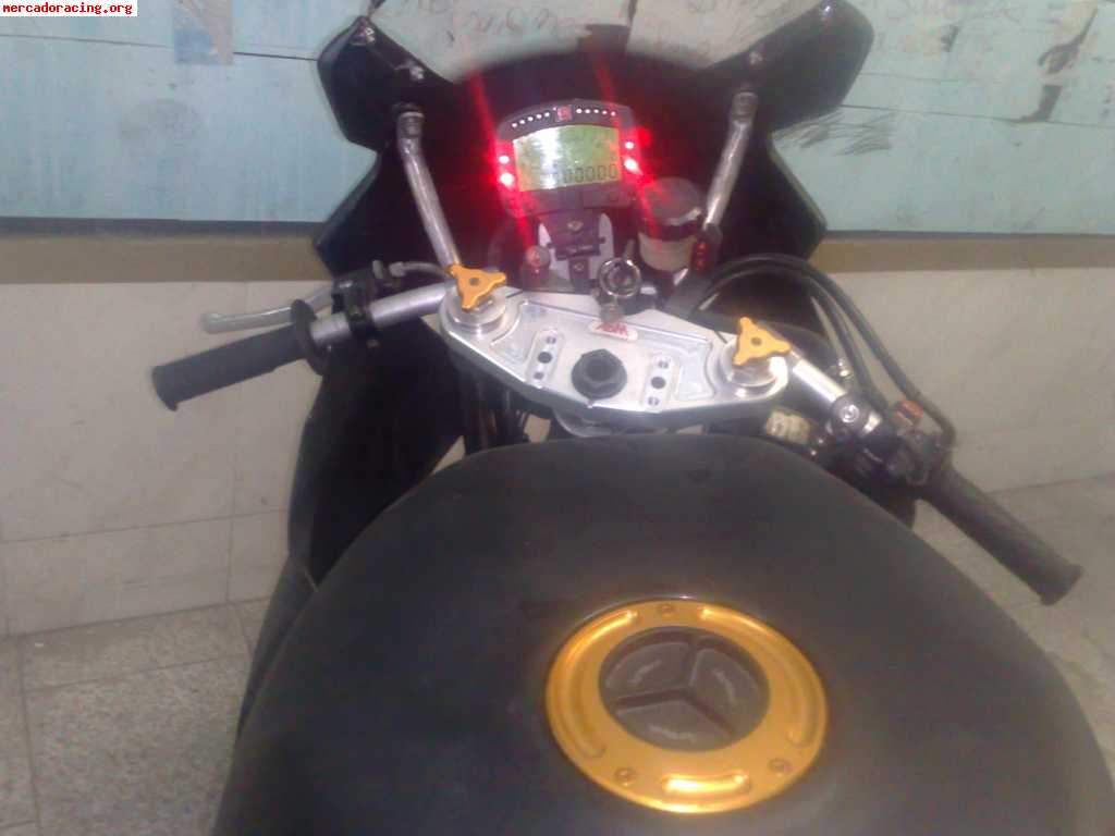  honda para circuito. cbr 900rr