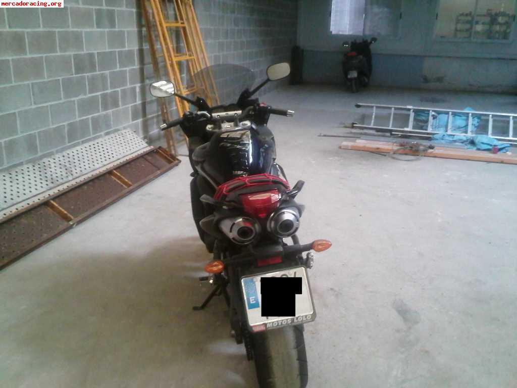 Se vende yamaha fazer como nueva
