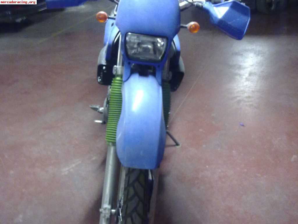 Yamaha xt-600   1300€