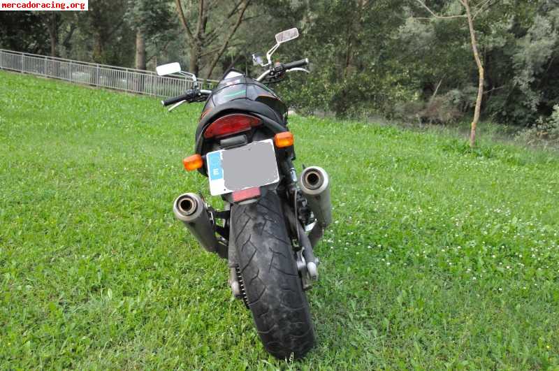 Se vende cagiva raptor 1000..(3.250€)