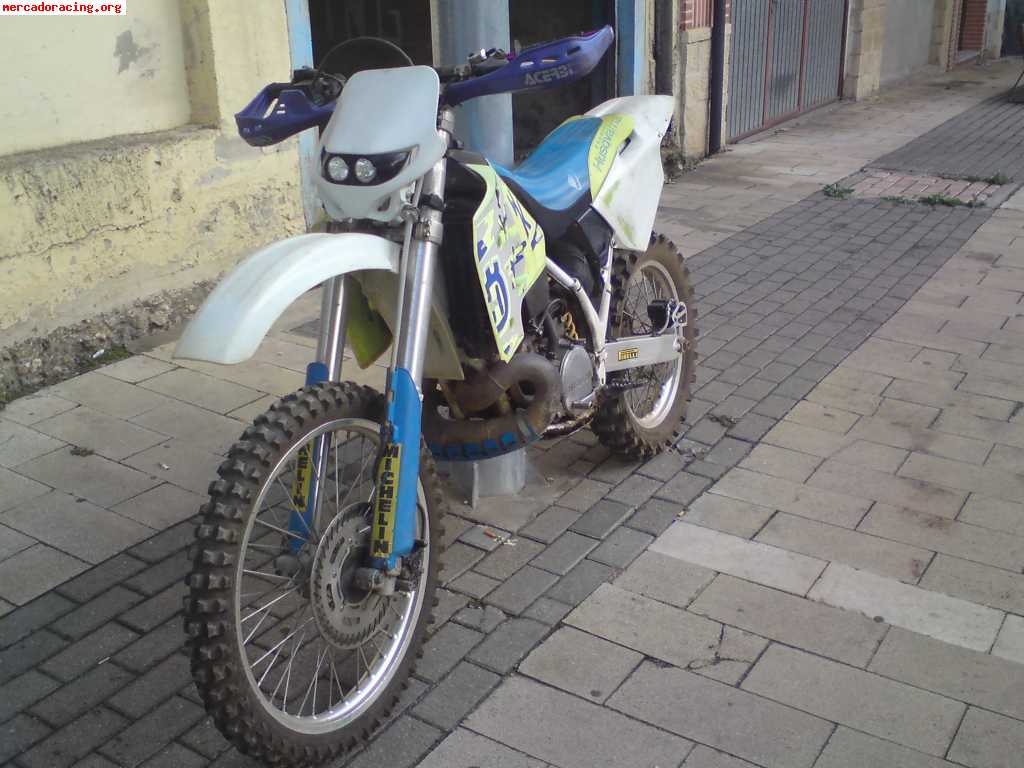 Se vende husqvarna vr360 2t