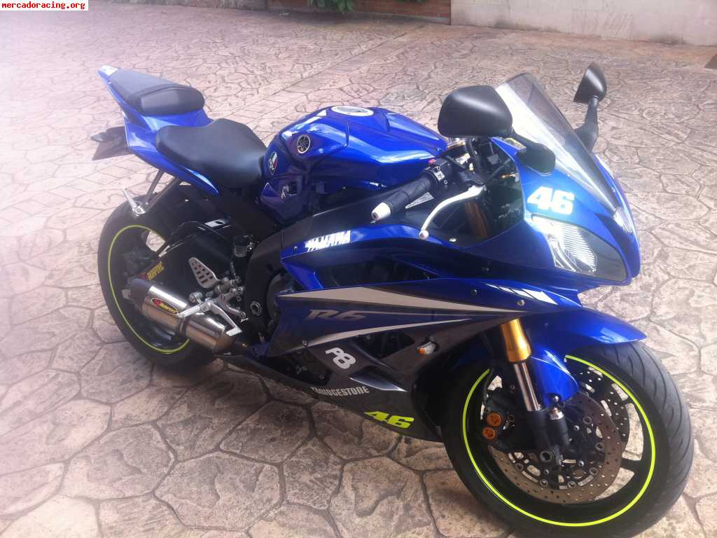 Yamaha r6 diciembre del 2008 (11,500 km) 7000euros