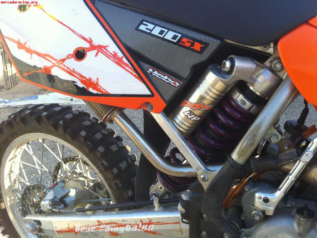 Vendo moto ktm 200 sx impecable full