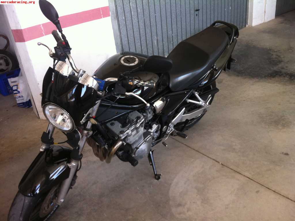 Vendo suzuki bandit 600!!