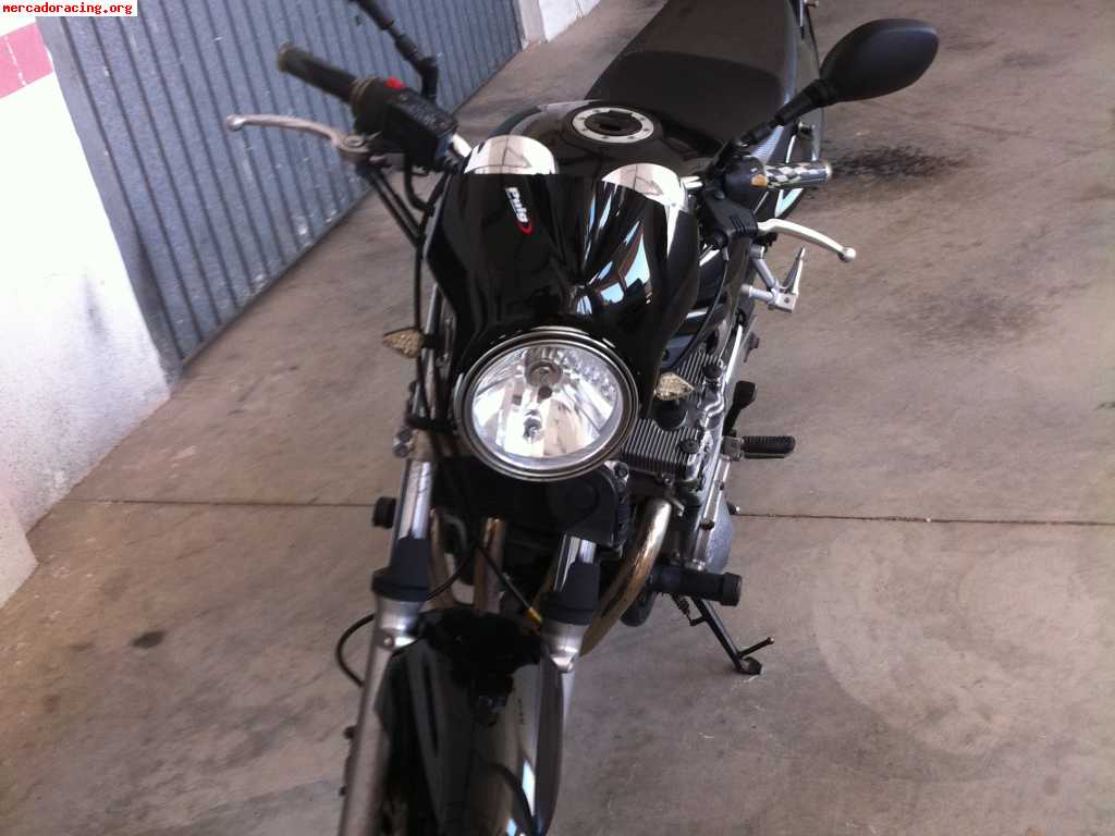 Vendo suzuki bandit 600!!