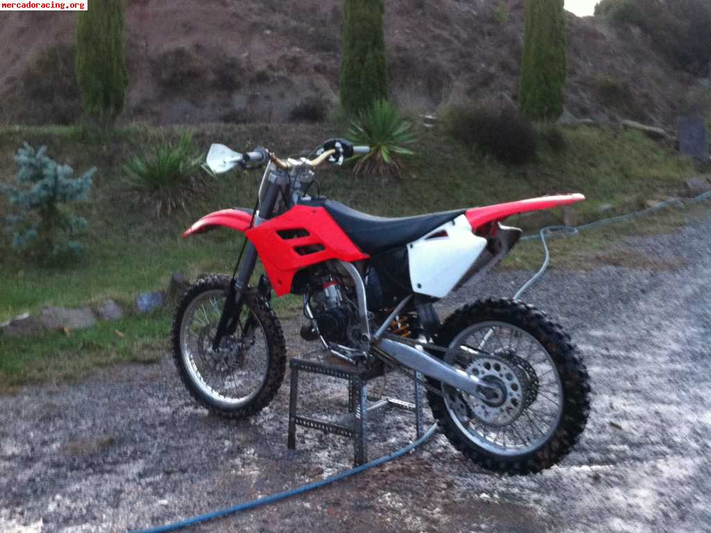 Cambio  gas gas 125 del 2005 por algo que me ynterese gracia