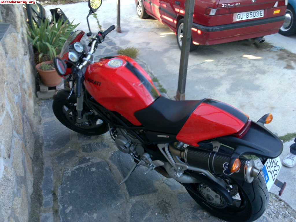 Se vende ducati monster s2r 800 del año 2005