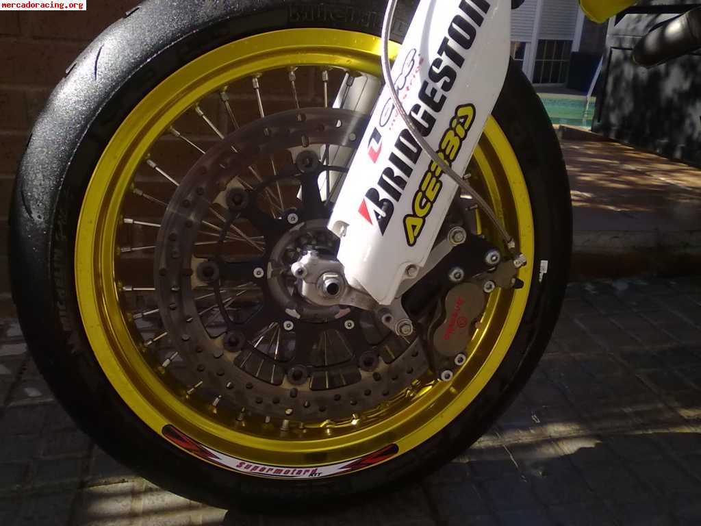 Vendo suzuki rmz