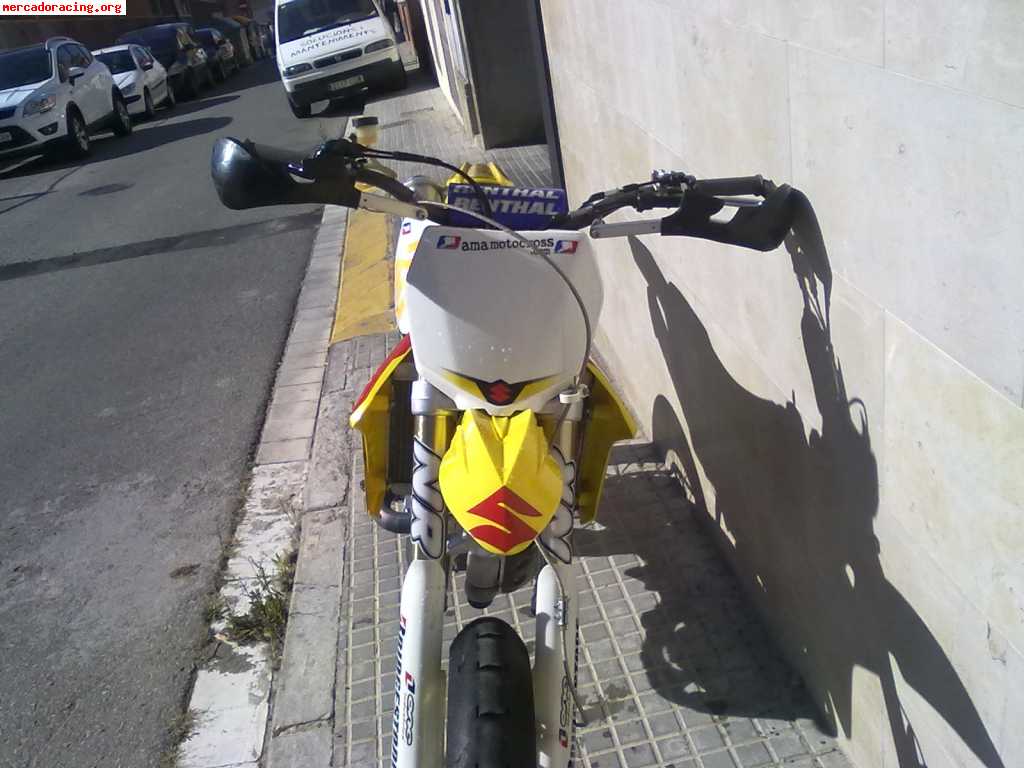 Vendo suzuki rmz