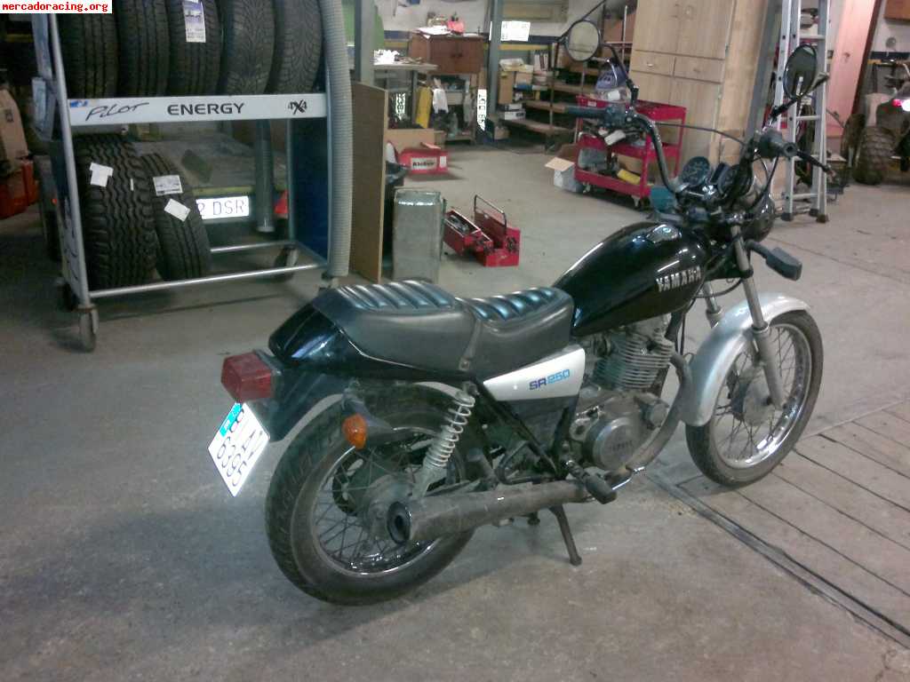 Vendo yamaha sr 250 special