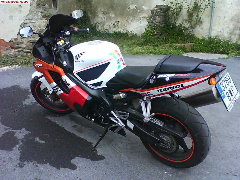 Vendo/cambio honda cbr600fs