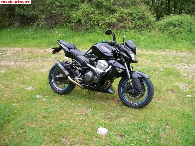 Vendo kawasaki z 750 con muchos extras (5200 eur)