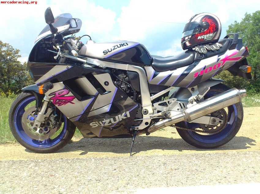 Suzuki gsx r 1100r , original 2.200€ ó cambio