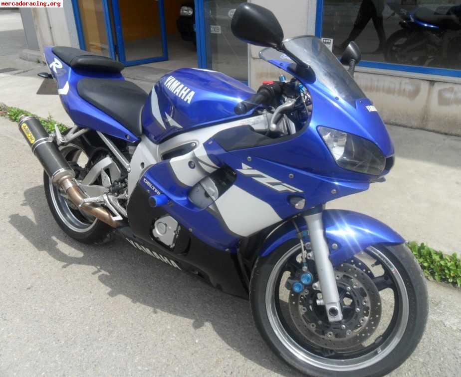 Yamaha - r6 yzf 600 c.c