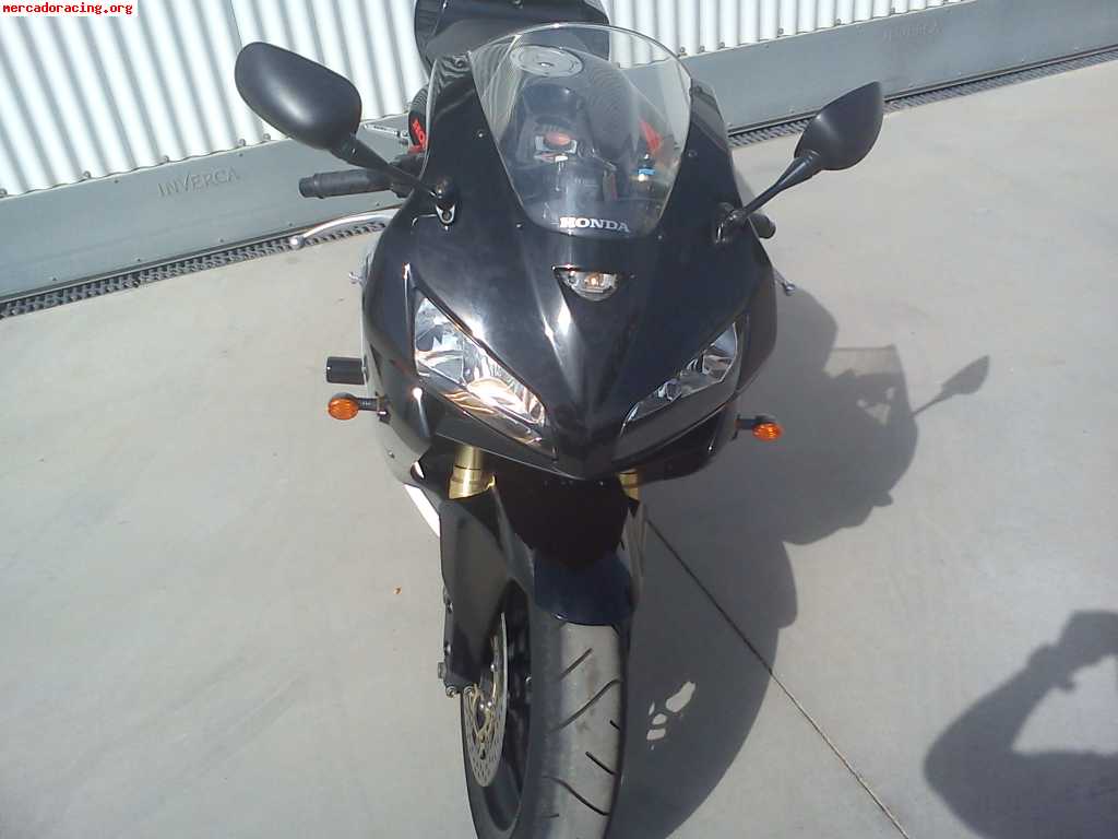 Oferton! urge honda cbr 600 rr