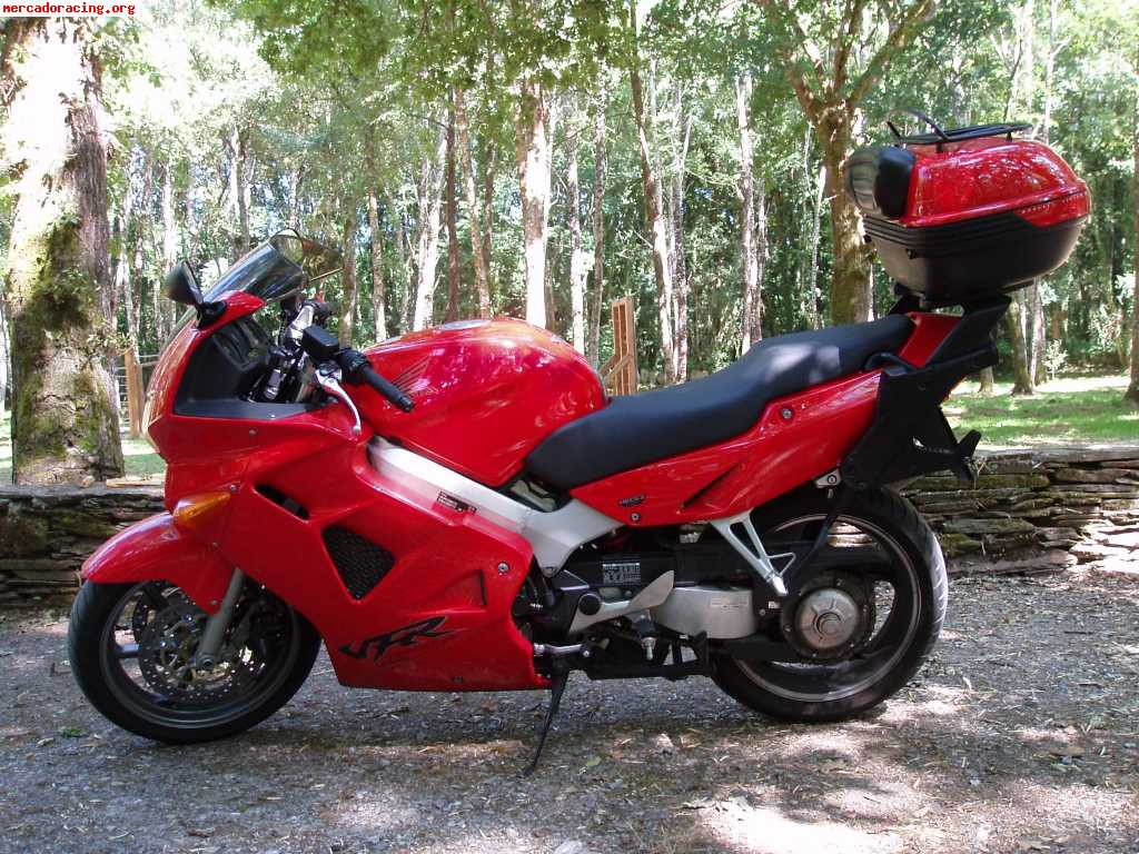 Vfr800f1