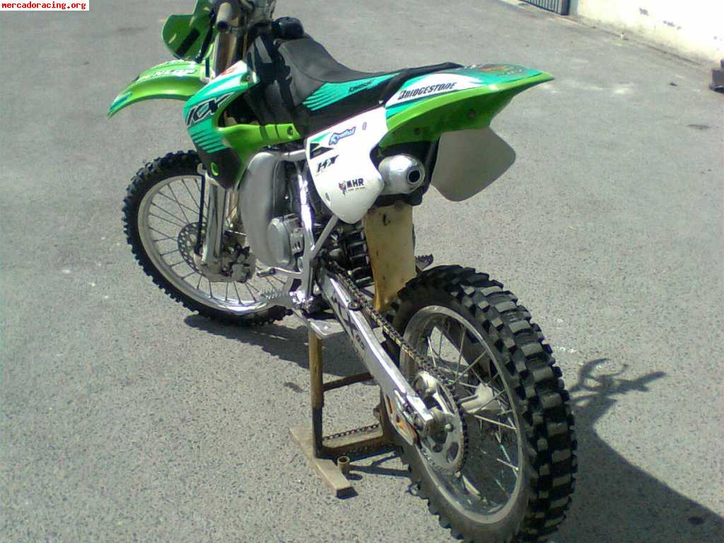 Se vende o se cambia kawasaki kx 85  07