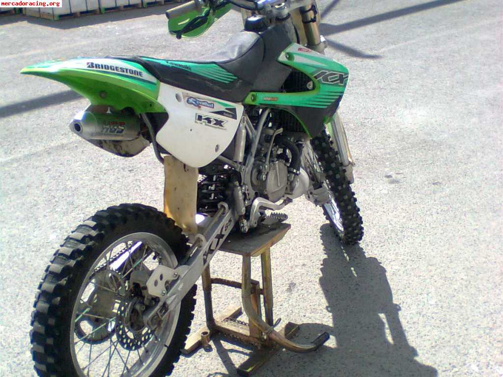 Se vende o se cambia kawasaki kx 85  07