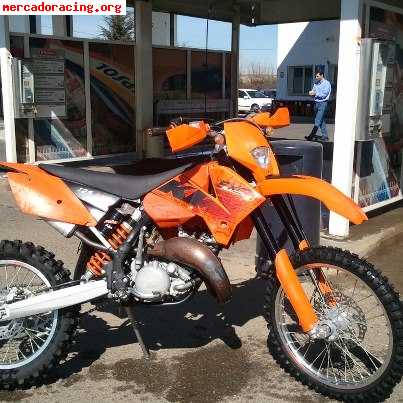 Vendo ktm 125 exc 2006          2690 euros