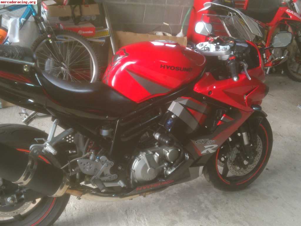 Vendo r 650cc valida carnet a2