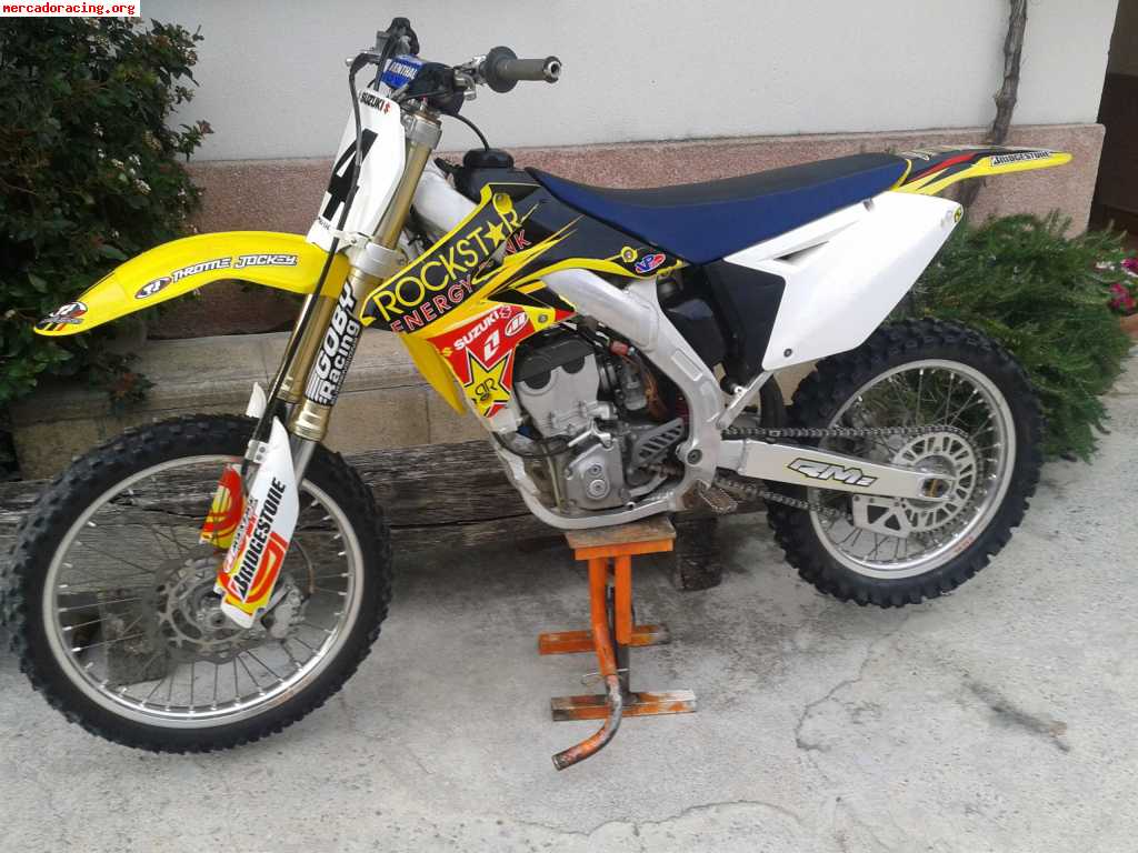 Suzuki rmz