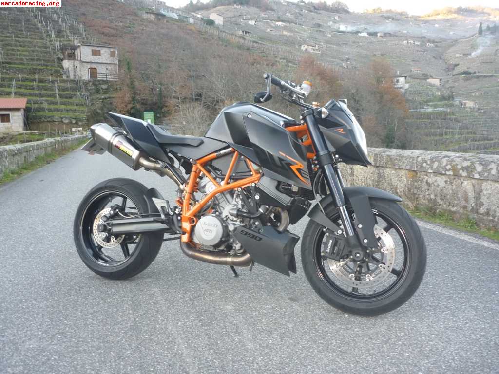 Ktm superduke r 2 plazas homologadas. recojo mono de cross o