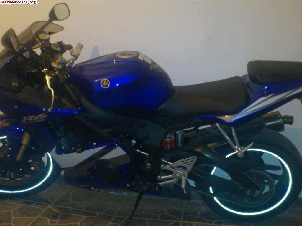 Impecable yamaha r6 2005 14.000 km