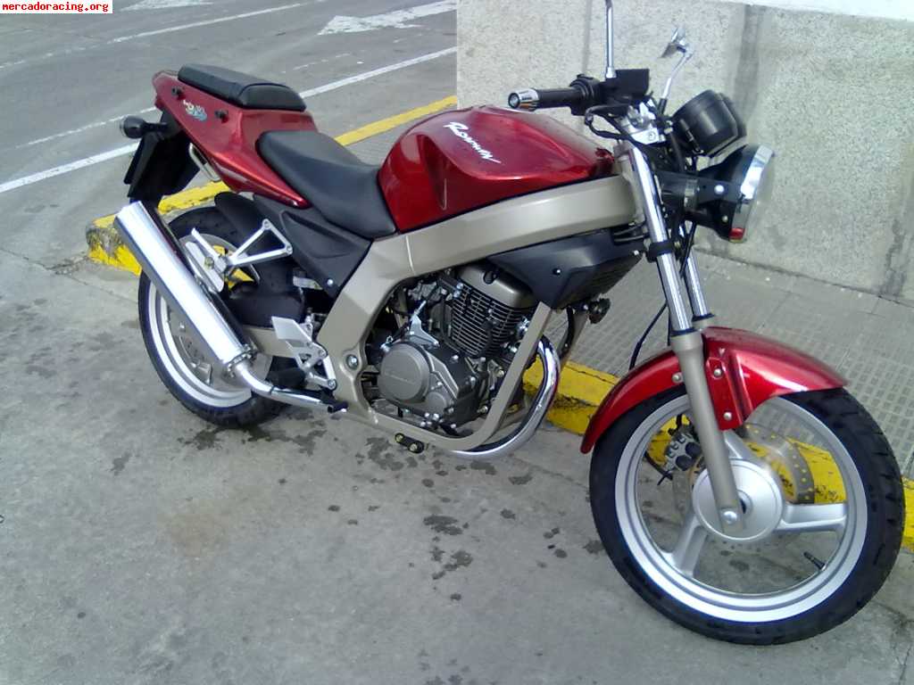 Vendo daelim roadwin 125 cc