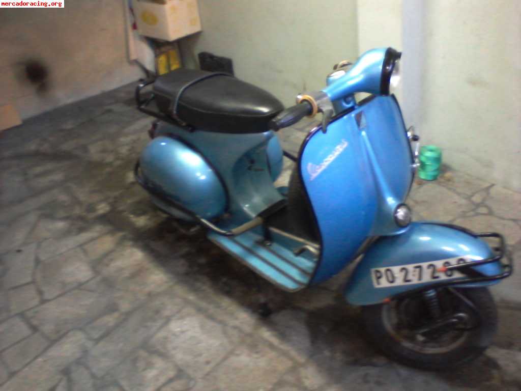 Se vende vespa 150s del año 1963