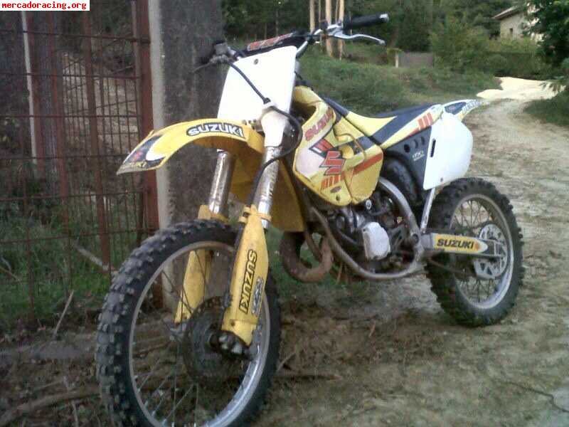 Vendo suzuki rm