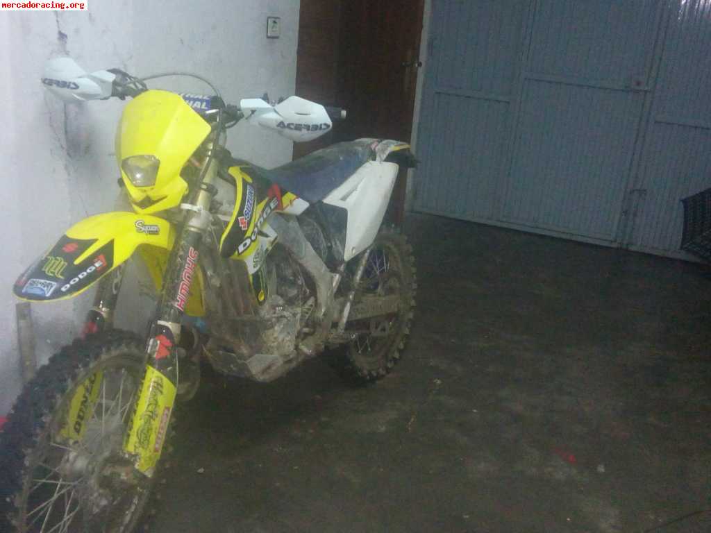 Suzuki 250 4t 