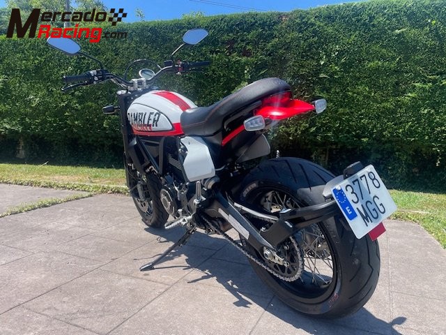 Ducati scrambler 