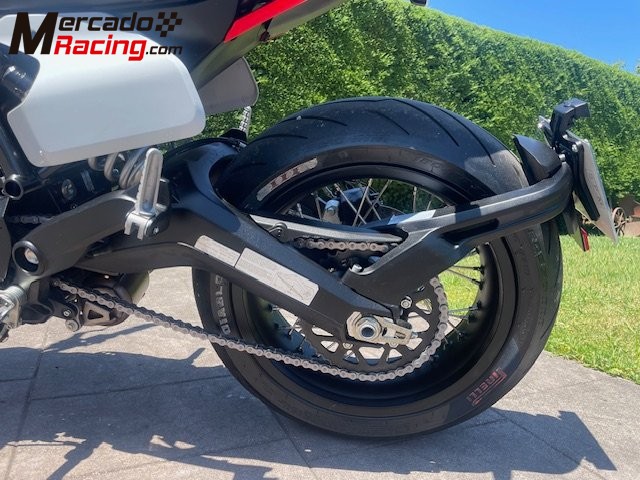Ducati scrambler 