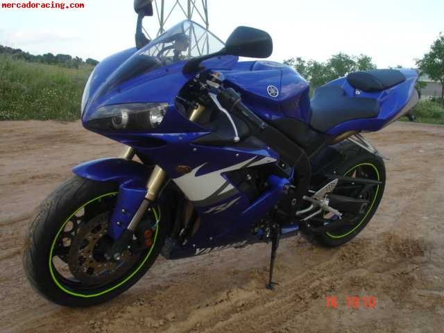 Urge yamaha r1 por paternidad