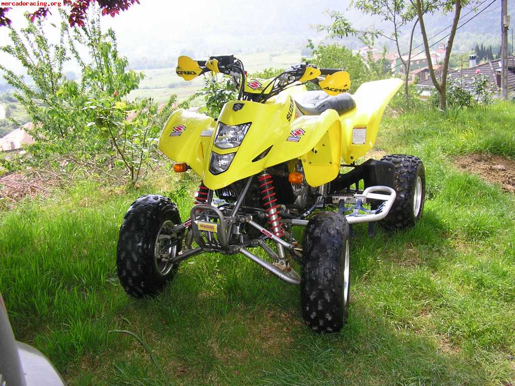 Quad suzuki ltz-400