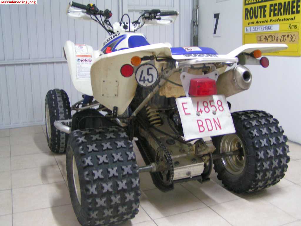 Quad suzuki ltz 400