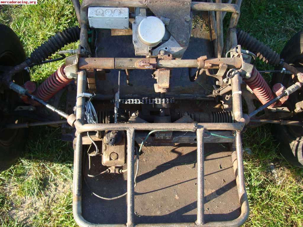 Se vende buggy casero con motor de un 2cv muy divertido