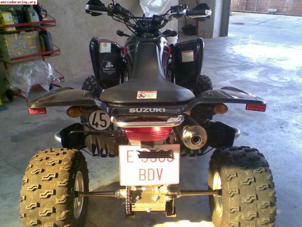 Se vende suzuki ltz400 con 200kms