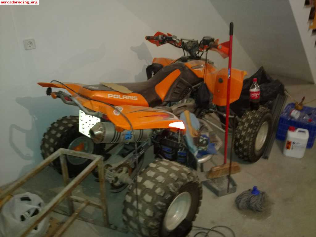 Vendo o cambio polaris predator troy lee 2005 por coche clas