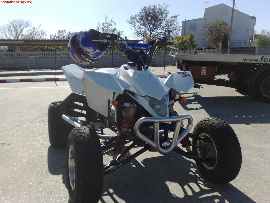 Se vende o se cambia suzuki ltr 450