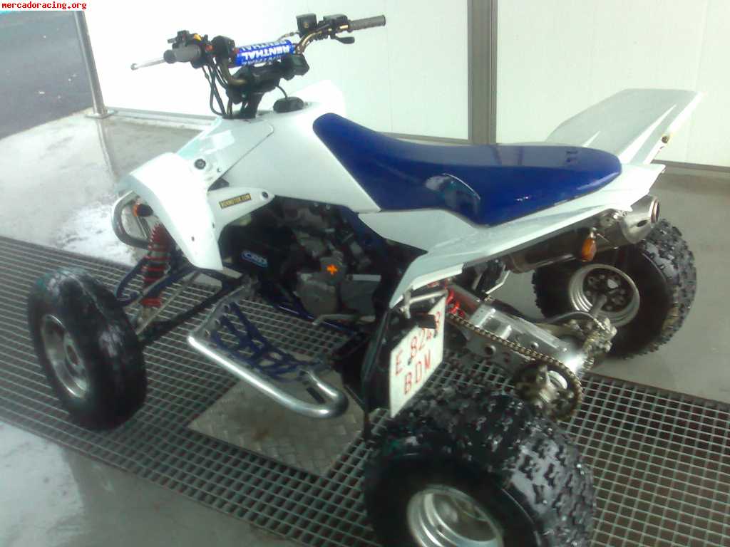 Se vende o se cambia suzuki ltr 450