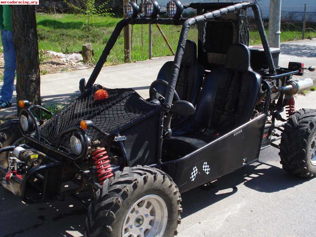 Se vende buggy kin road 650 