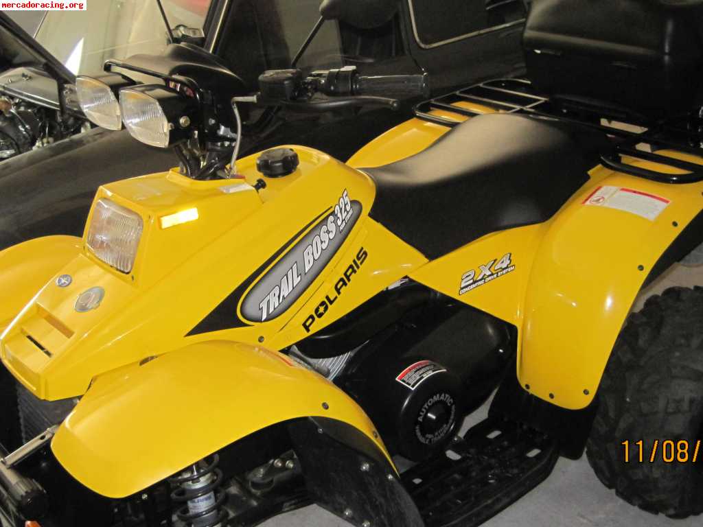 Se vende polaris  trail bos 325 cc