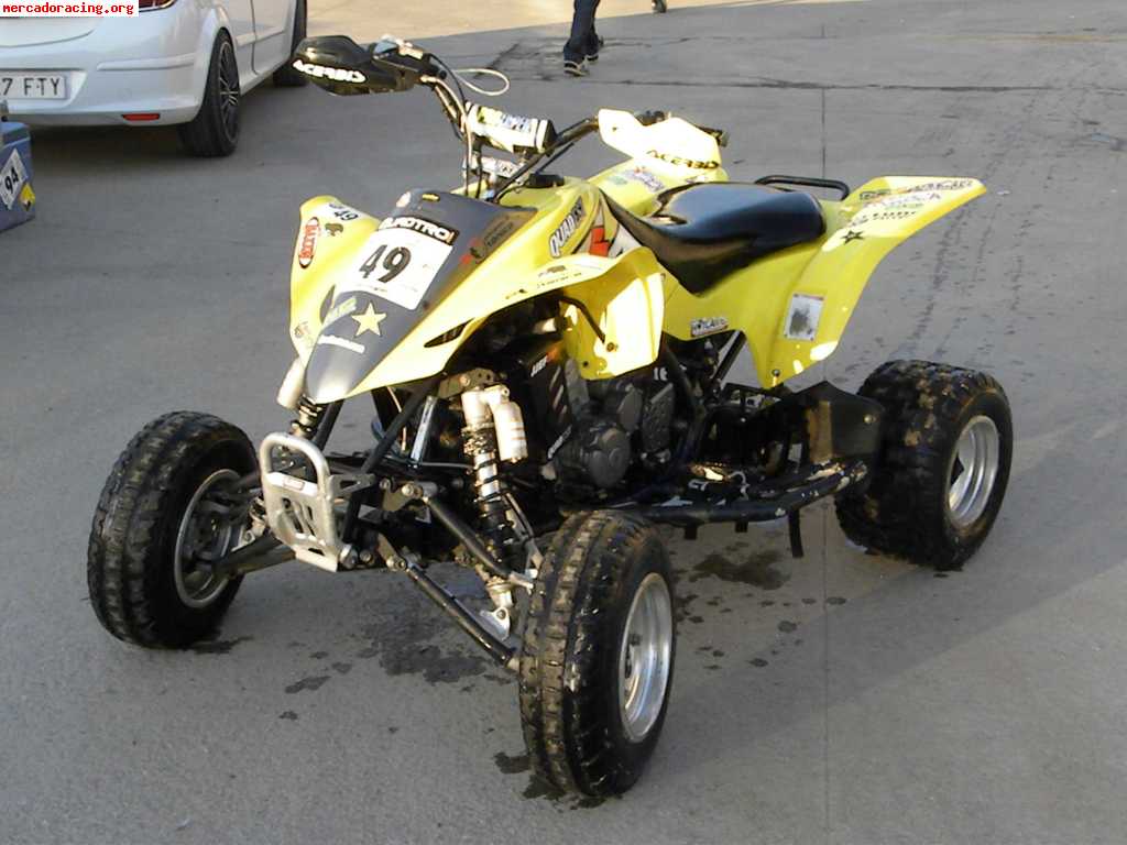 Se vende suzuki ltz400