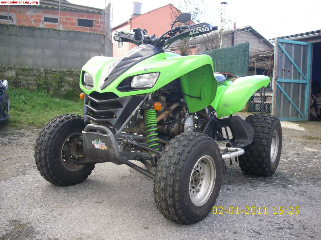 Vendo quad kfx 700 muy nuevo del 2005